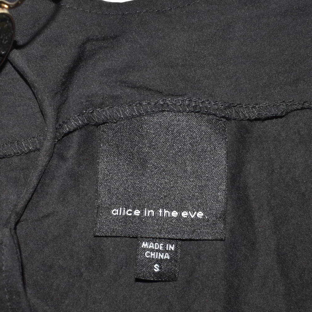 Black Long Sleeve Hunter Neck Top - Picture 5 of 5
